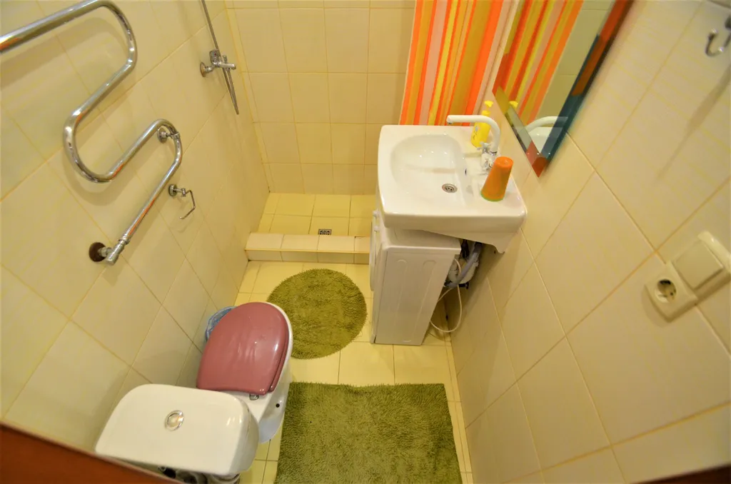 Апартаменты в самом центре Ялты у моря с парковкой бонус