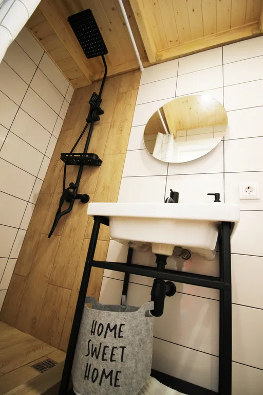 Сканди у моря