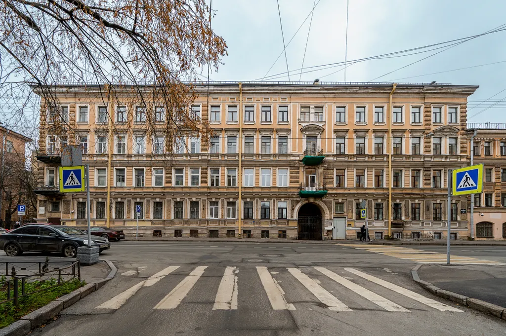Квартира Просторные апартаменты в доме поэта Николая Гумилева — Санкт-Петербург