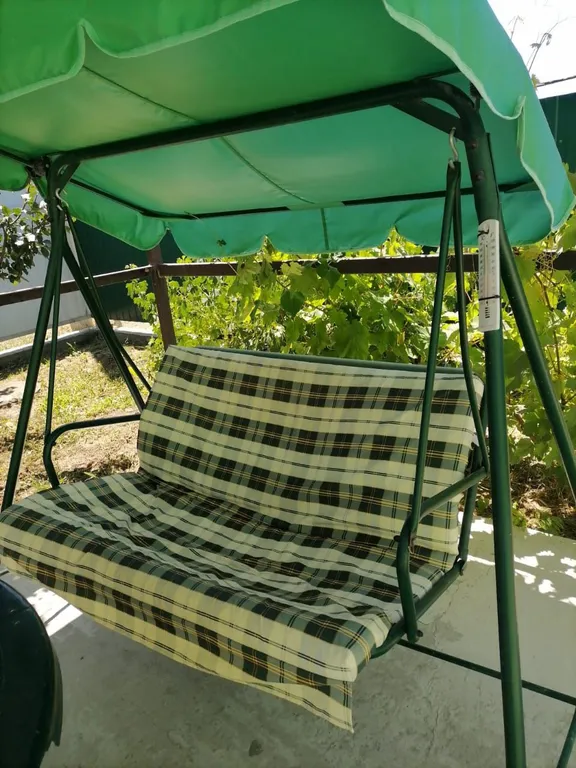 Двухквартирный дом недалеко от моря