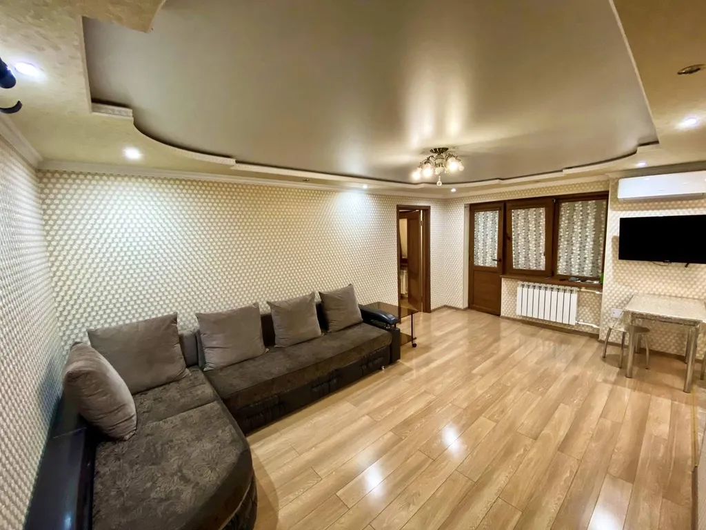 Уютная квартира в центре рядом с Атажукинским парком — аренда посуточно в Нальчик