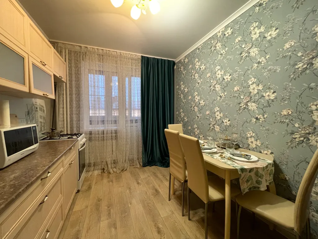 Уютная квартира рядом с РК Рандеву