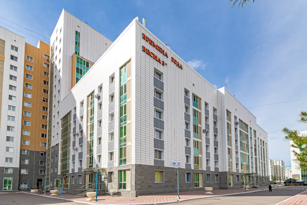 Апартаменты во Временах Года