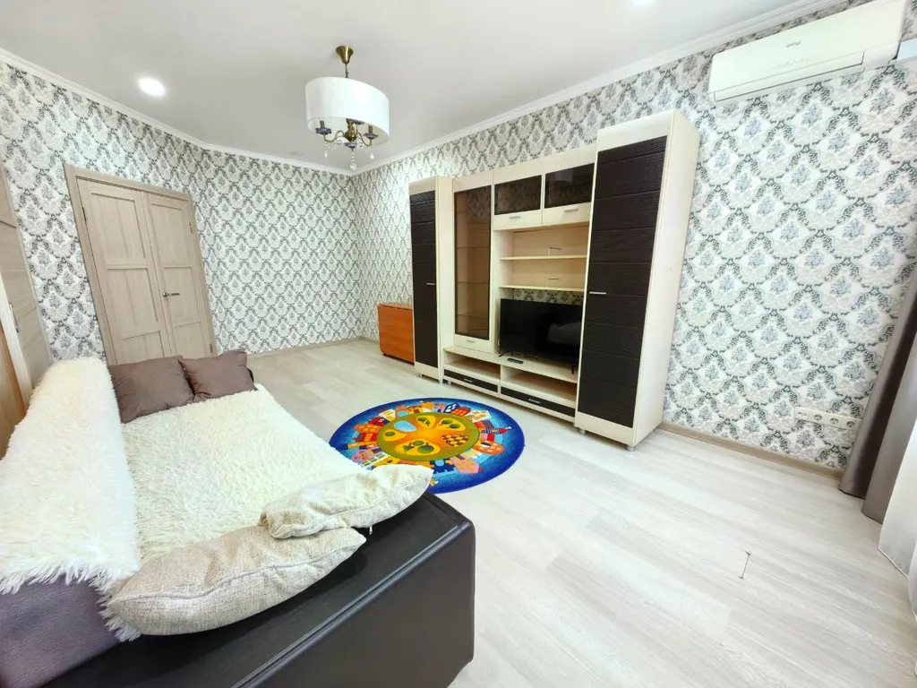 Просторная 2-х ком квартира с паркингом