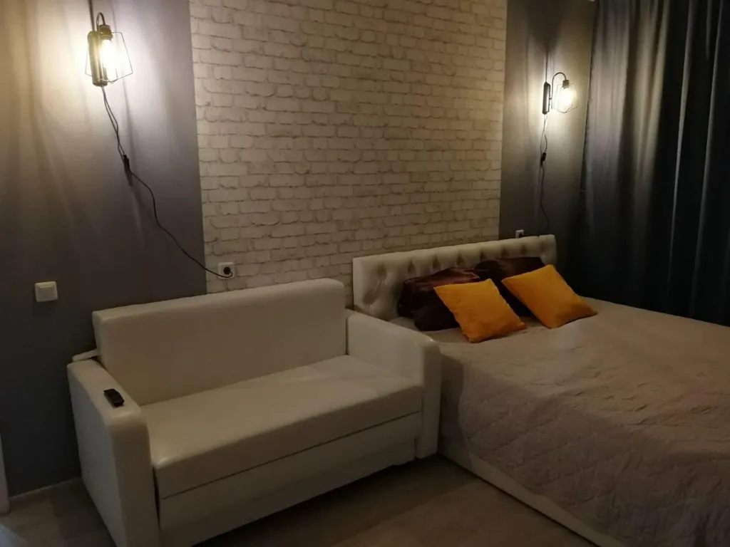 Уютная квартира с видом на берёзовую рощу