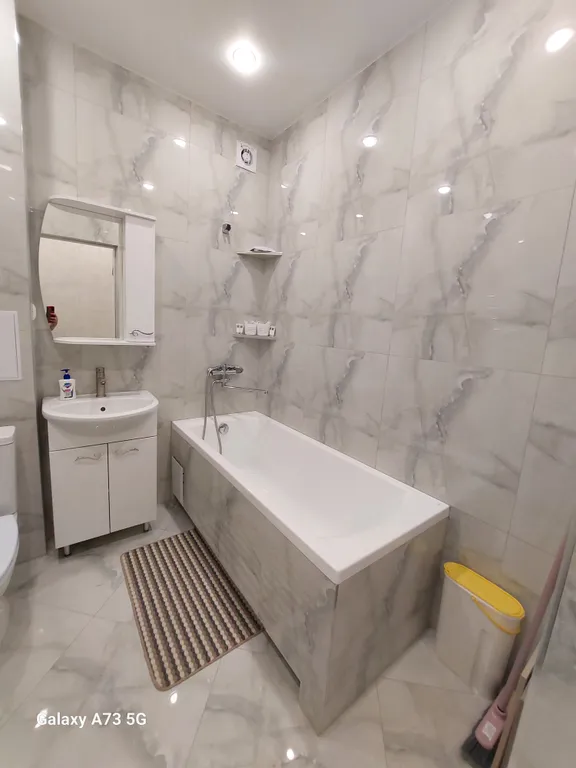 Уютная евро однушка,в 10 мин.езды от центра города.