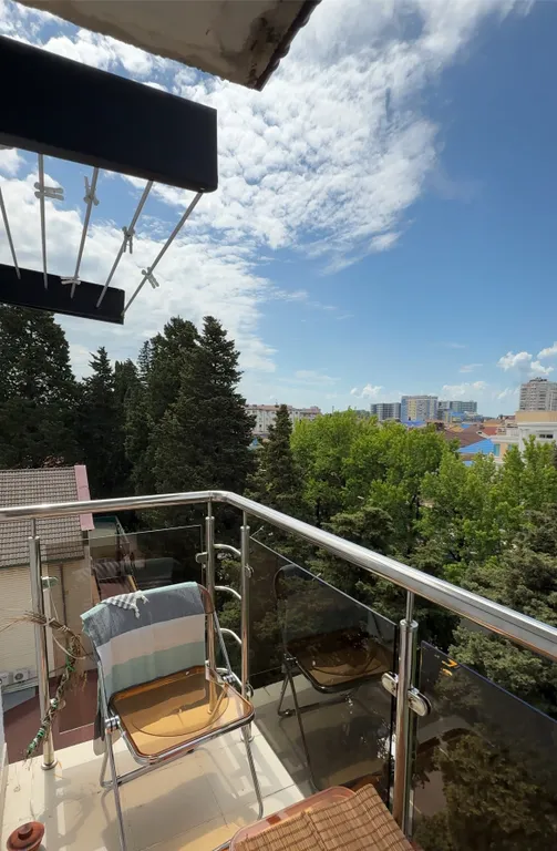 Уютная бохо квартира с дизайнерским ремонтом в центре