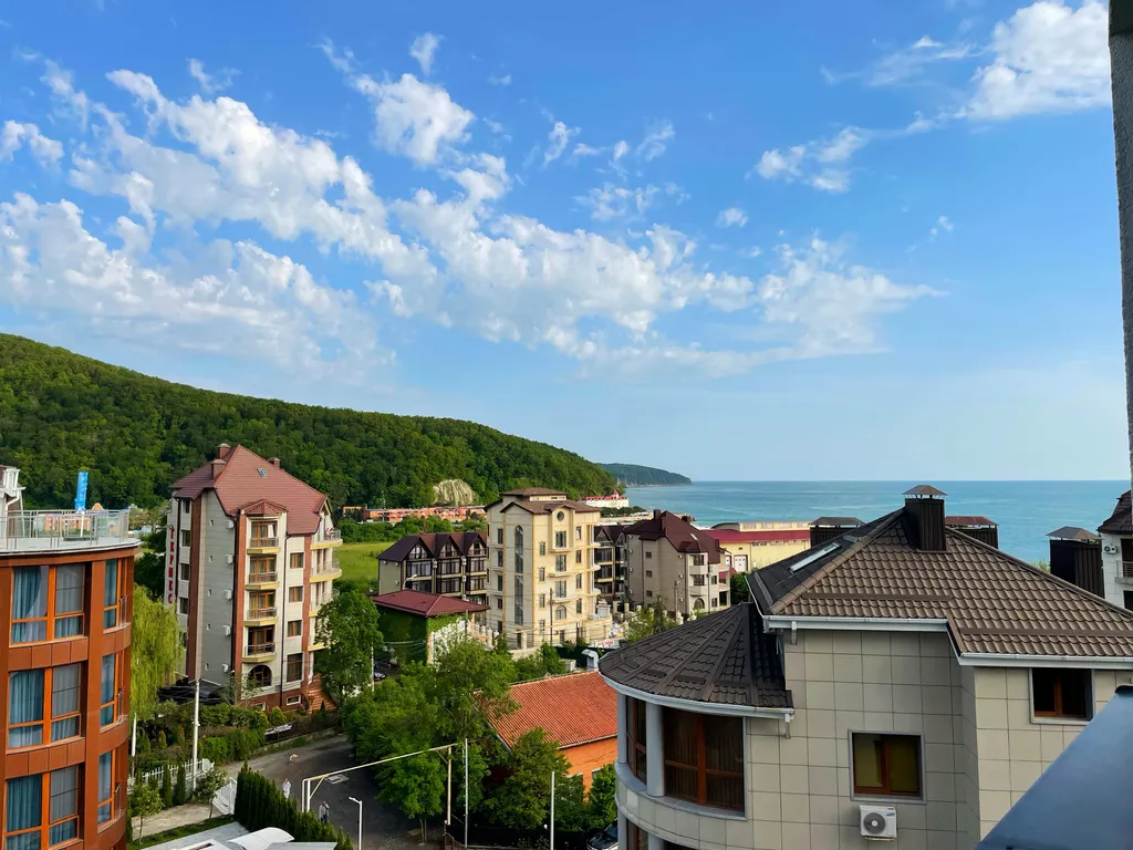 Апартаменты с панорамным видом на горы и море