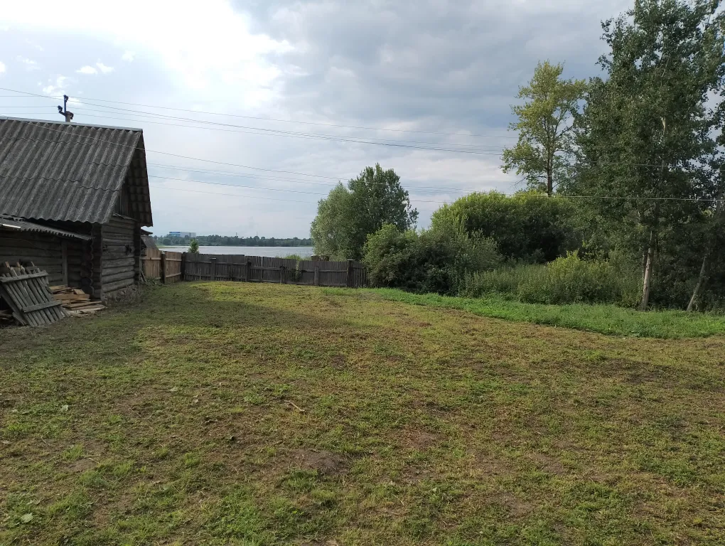 Домик на Селигере