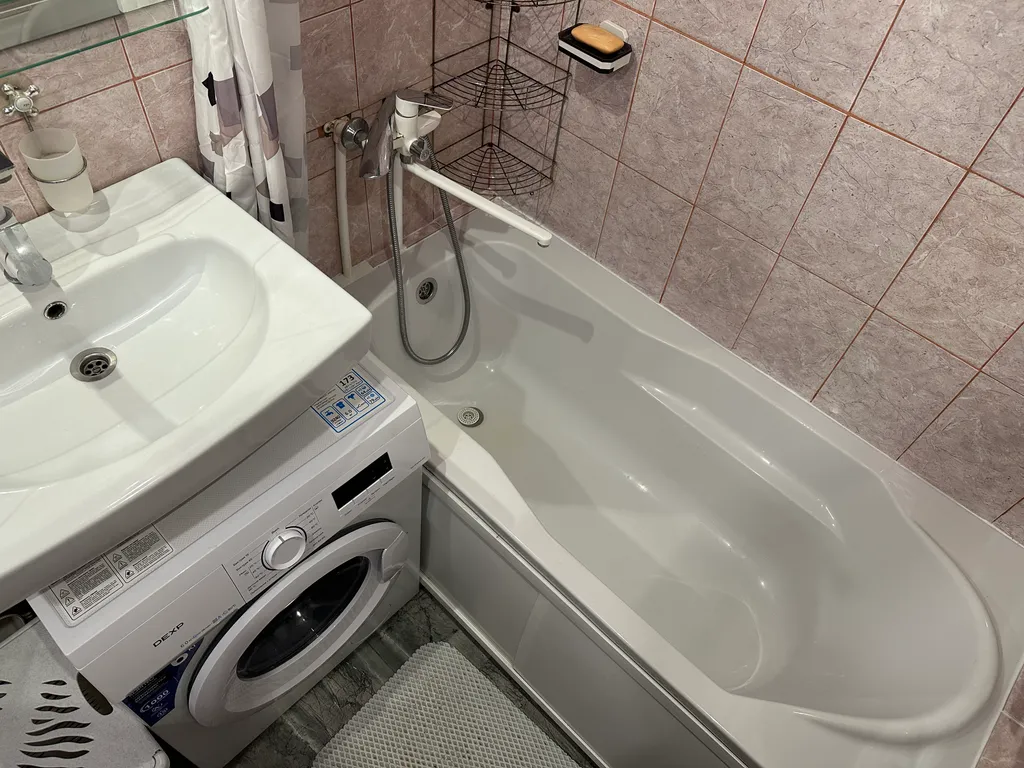 Квартира 3-комнатная Квартира — Кировск