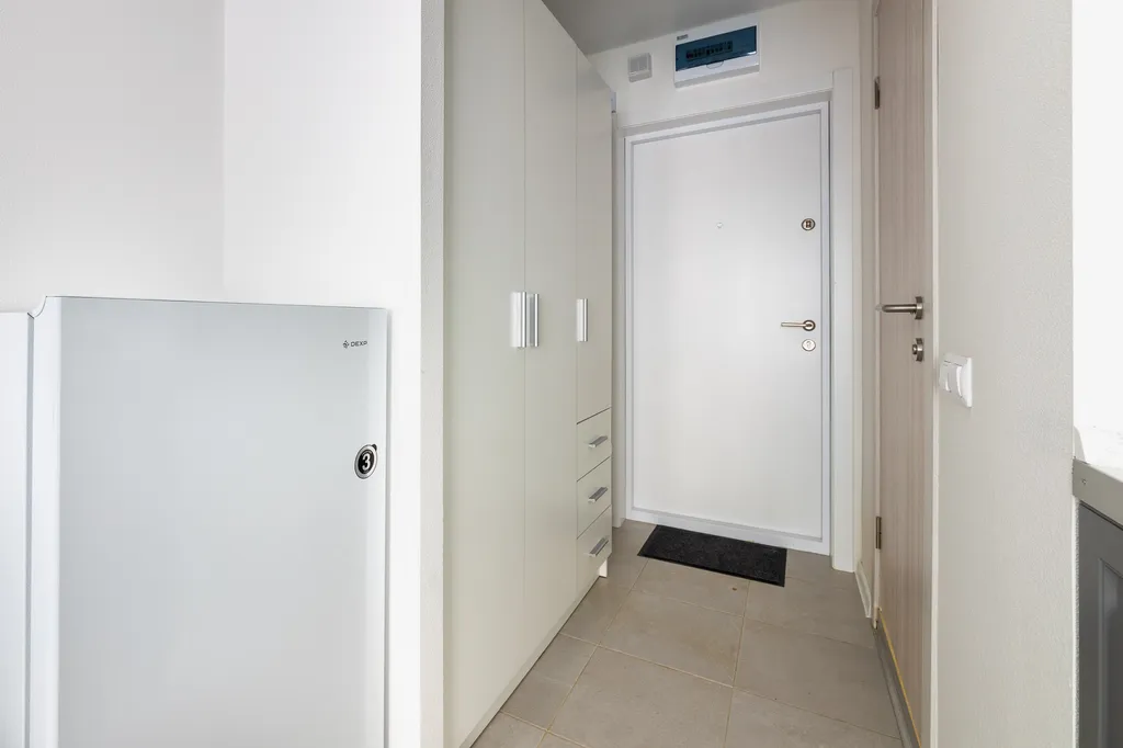 Прекрасная квартира - студия возле метро Лухмановская