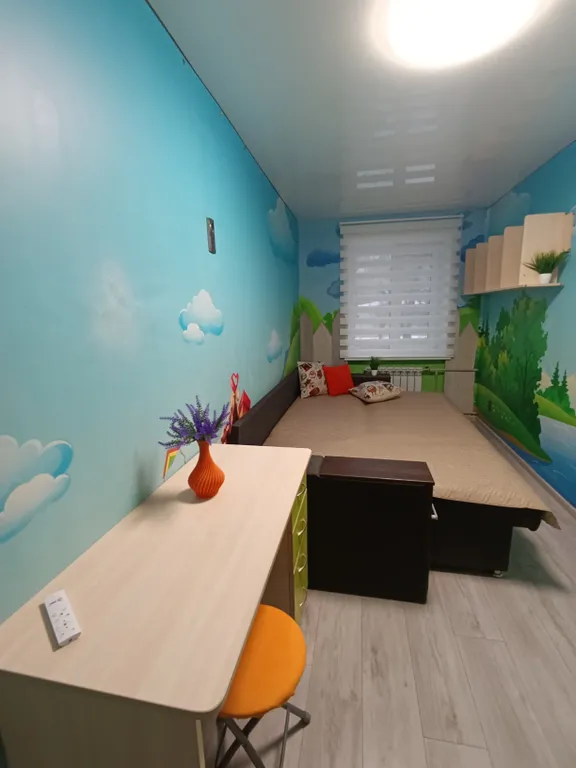 Трёхкомнатная квартира в центре  Приморского района