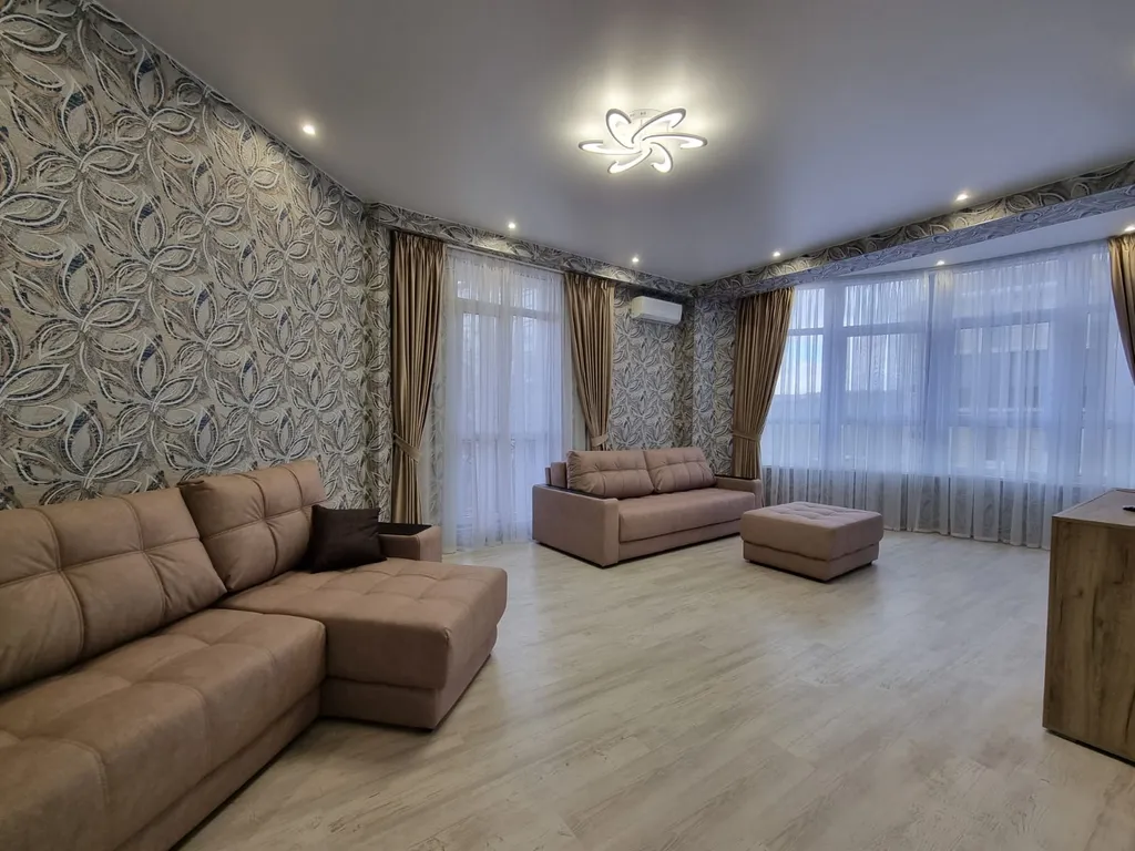 Большая просторная квартира