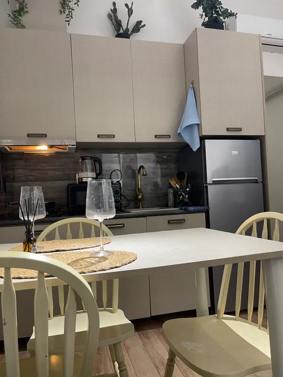 Квартира на вере у метро в центре