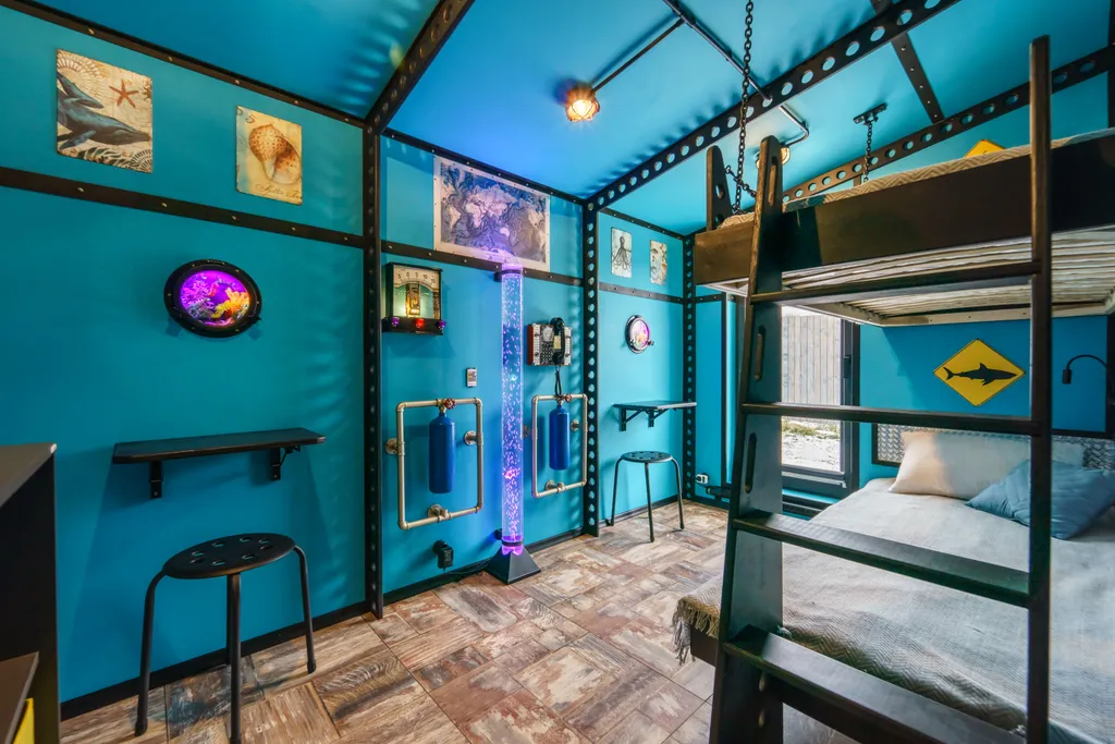 Иван-дача рядом с парком Кудыкина гора, дом Норди