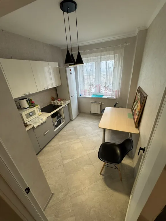 Современная квартира недалеко от центра