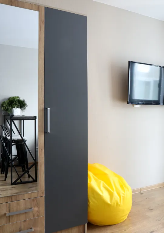 Уютная студия с панорамным окном у метро Парнас