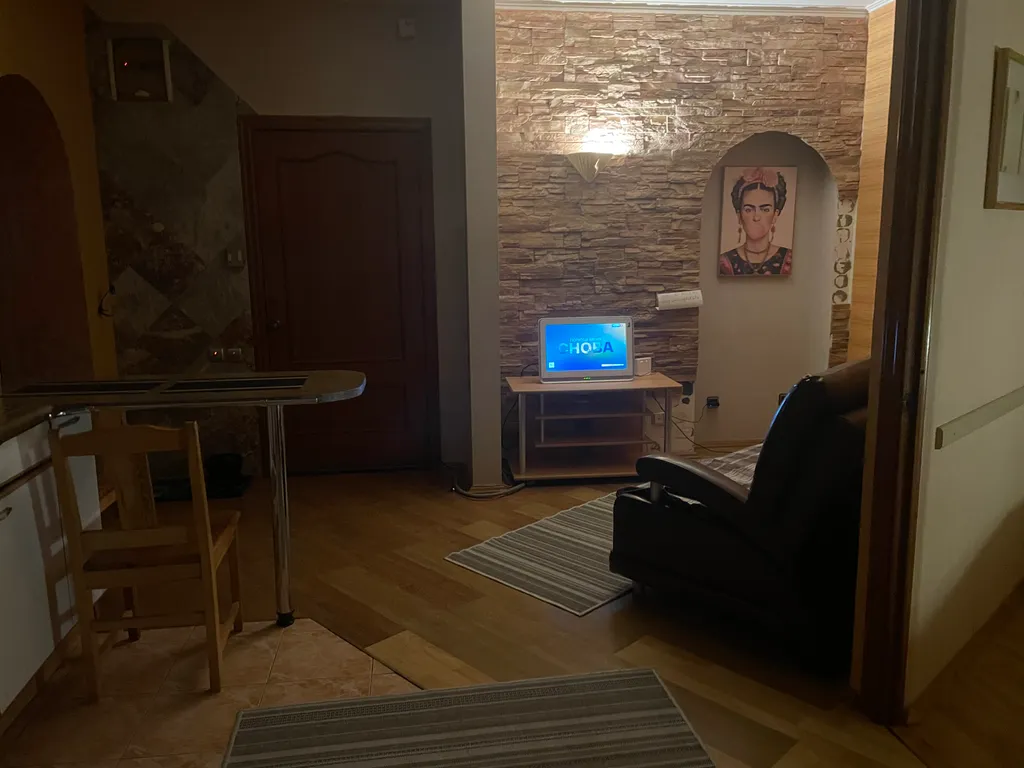 Квартира Двухкомнатная центр — аренда посуточно в Орёл