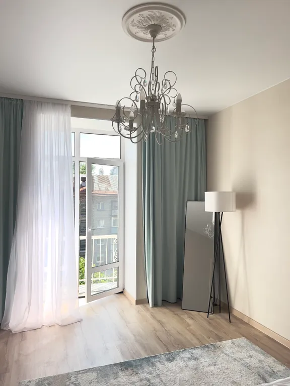 Дизайнерская двушка в центре