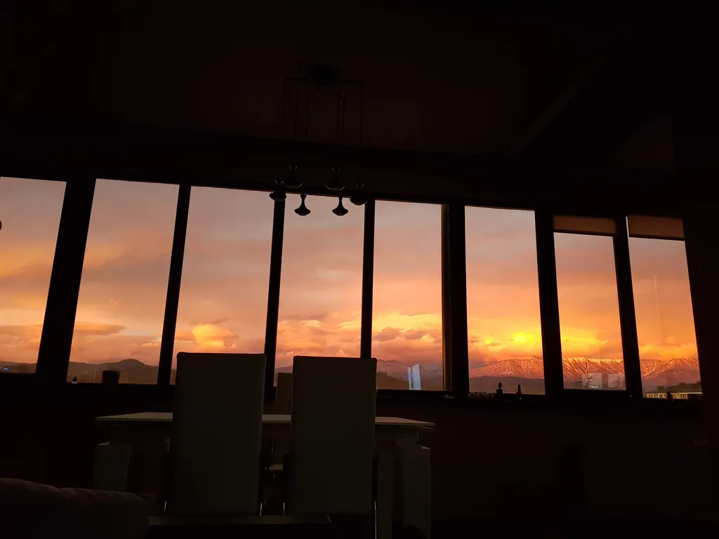 Квартира Просторная квартира с видом на горы и взлетающие самолёты — Адлер