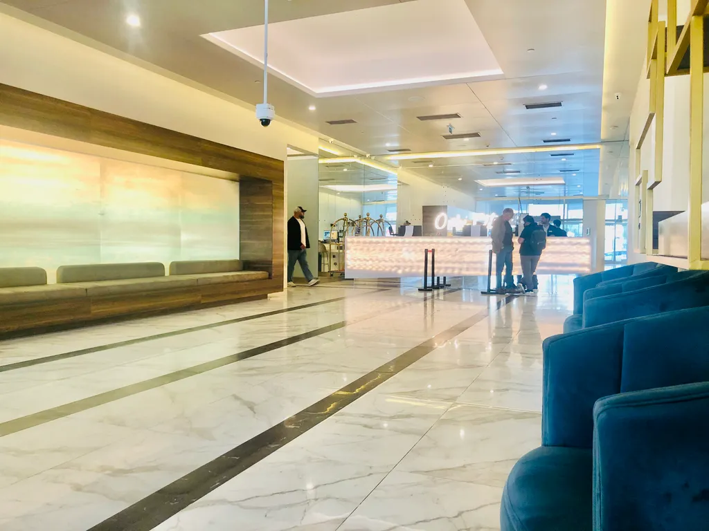 Sea Sunset Residence 43 floor