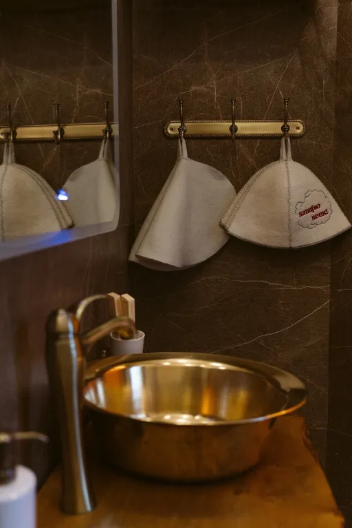 Дом с камином, сауной и купелью