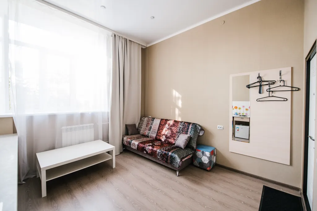 Студия на Богомягкова, 66