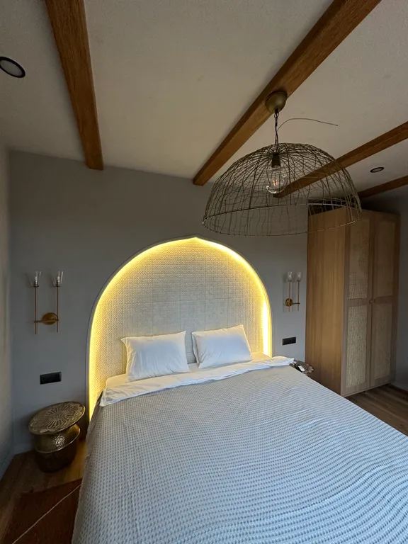 Коттедж Сосновый с джакузи на террасе — аренда посуточно в Сукко