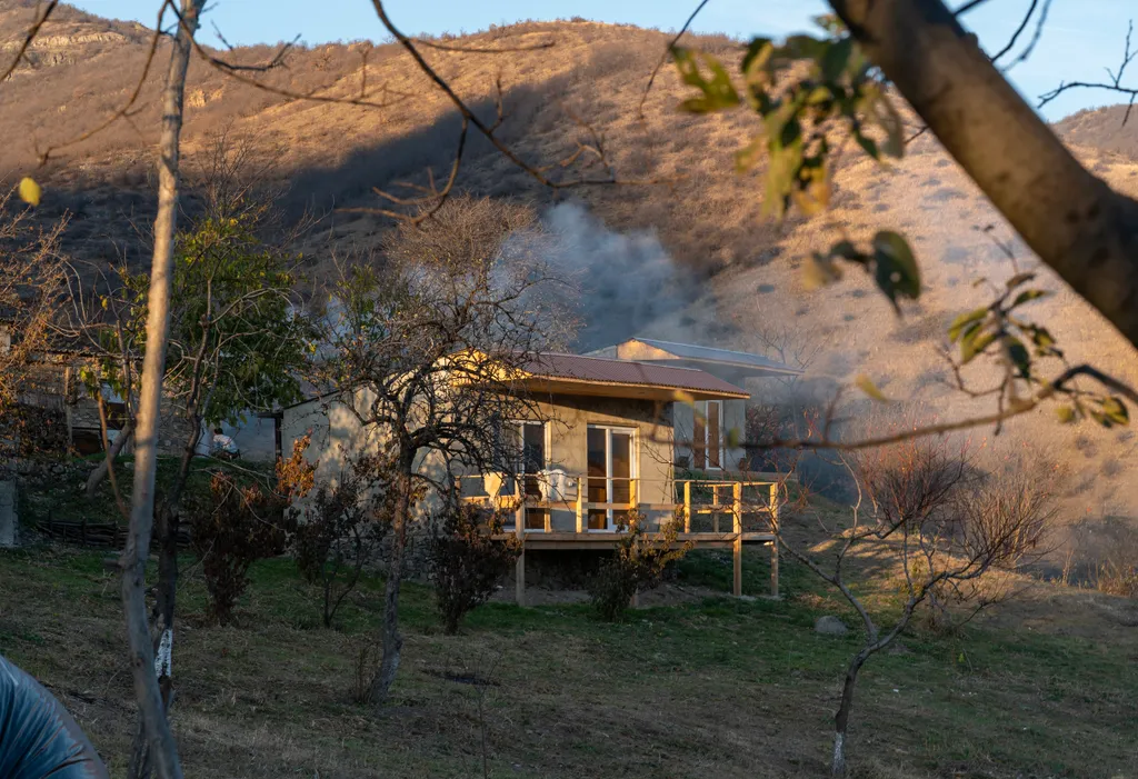 Гостевой дом Кипарис с видом на горы