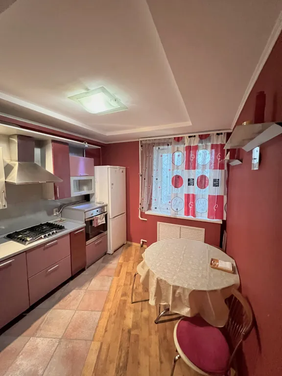 Трехкомнатная квартира в центре города