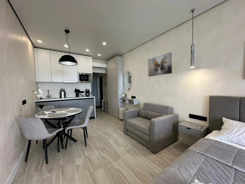 Дизайнерская студия ls-lux-sunshine с видом на море с 15 этажа