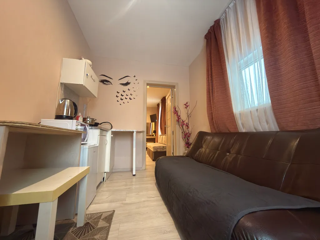 Апартаменты в коттедже с мангалом на территории, от центра 10 минут