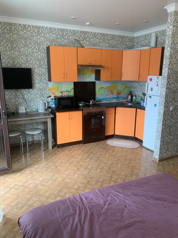 Уютная квартира-студия — аренда посуточно в Тюмень