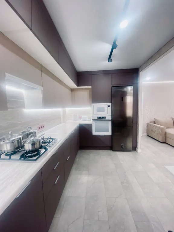 Комфортная уютная квартира Премиум класса с удобным  расположением.