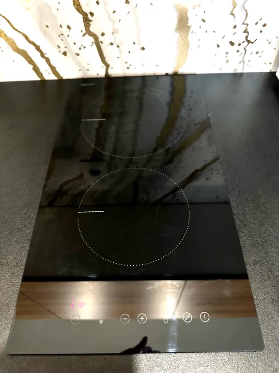 Отличная квартира, в новом доме с прекрасным видом на реку Иртыш