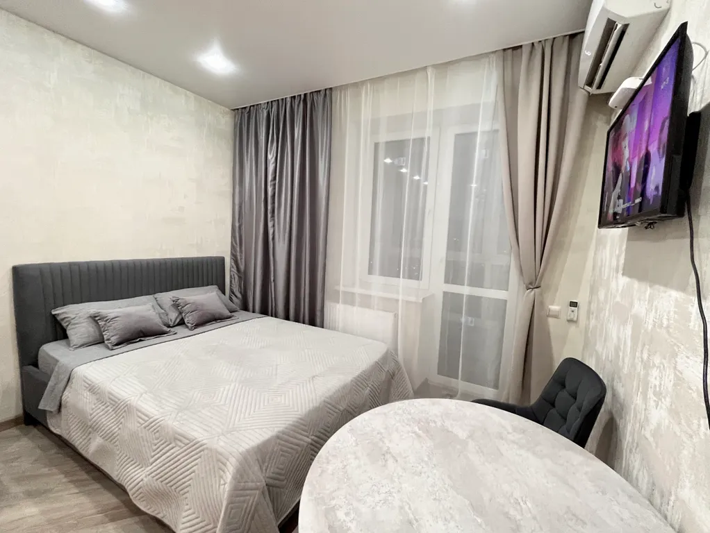 Квартира Комфортная квартира-студия с прекрасным видом на город — Краснодар