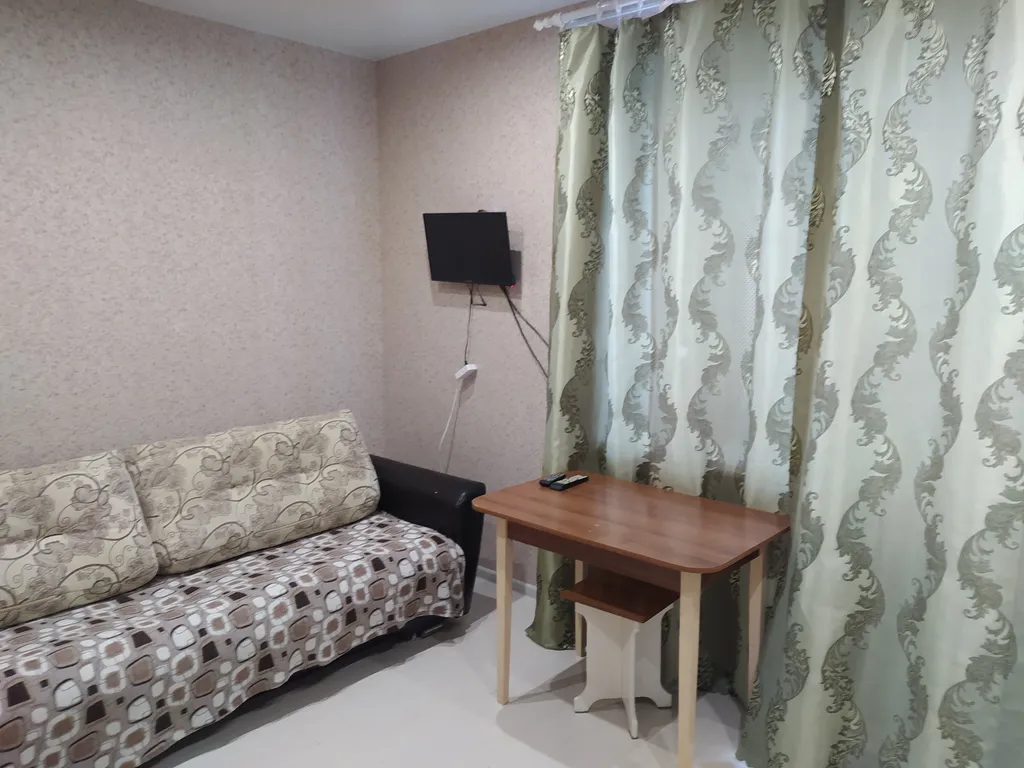 Уютная студия в районе ТЦ "Макси"