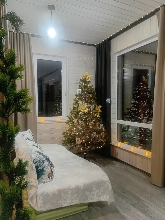 Уютный дом на берегу озера Камбулат