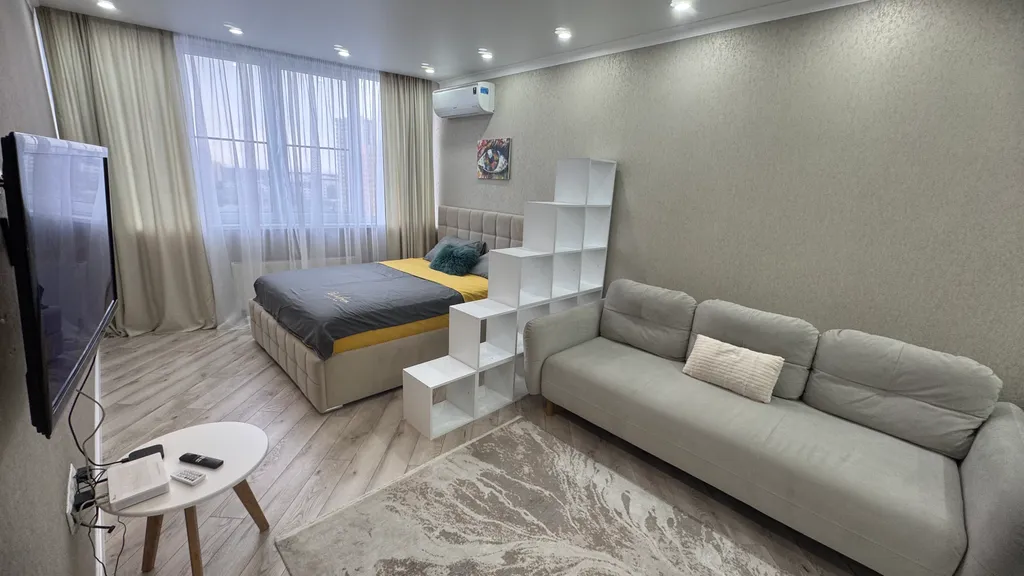 Уютная современная квартира