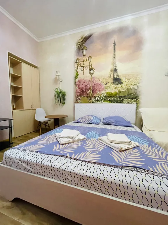 Квартира с отдельным входом рядом со всеми достопримечательностями города