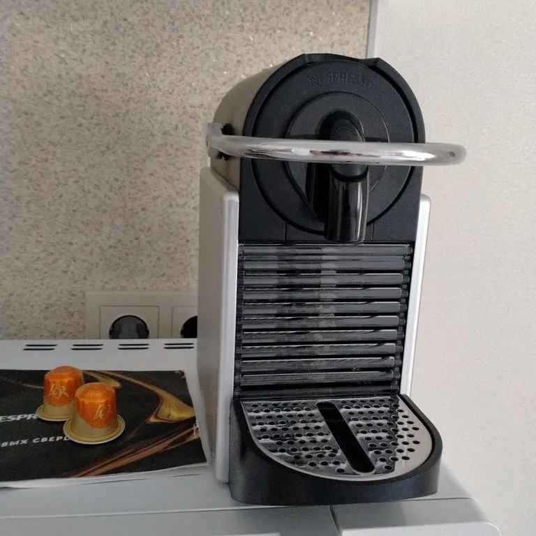 Белая студия