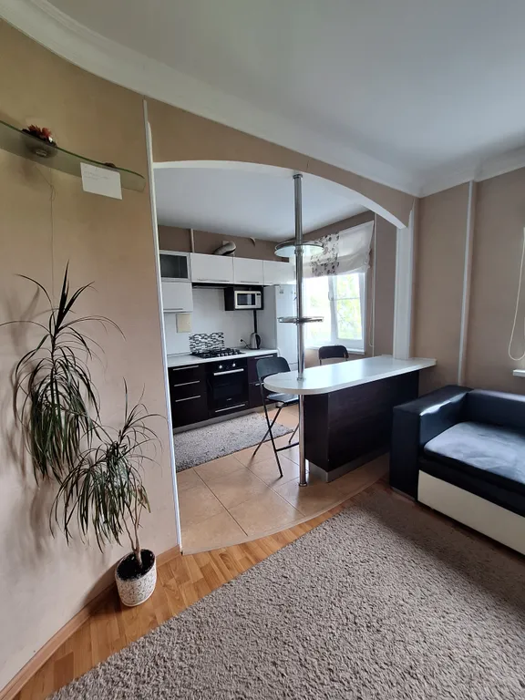 Квартира недалеко от ярмарки, стадиона и вокзала