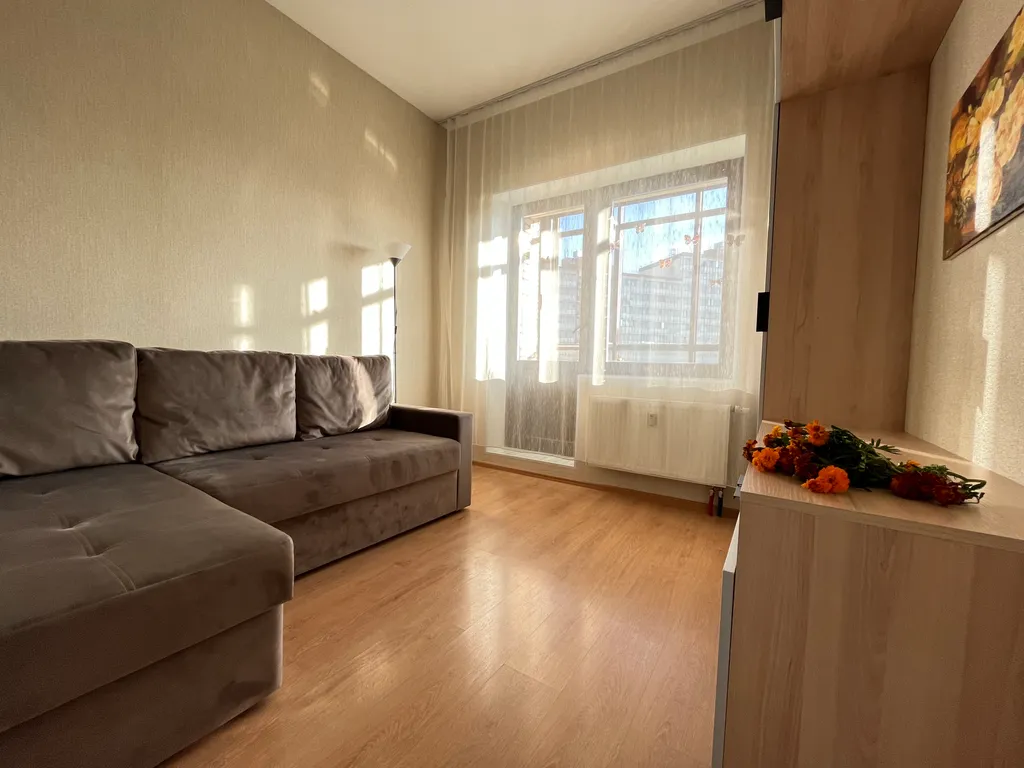 Уютная видовая двушка рядом с метро