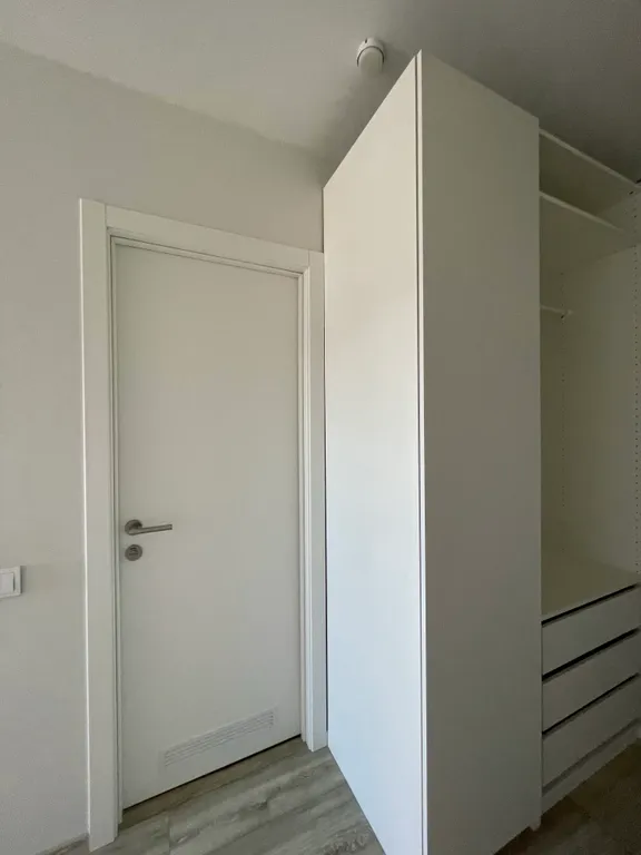 Студия в 100 м от метро