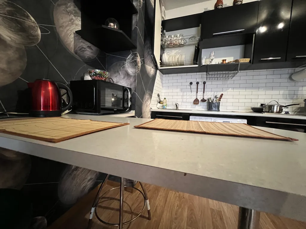 Уютная студия в Северном с кроватью и диваном