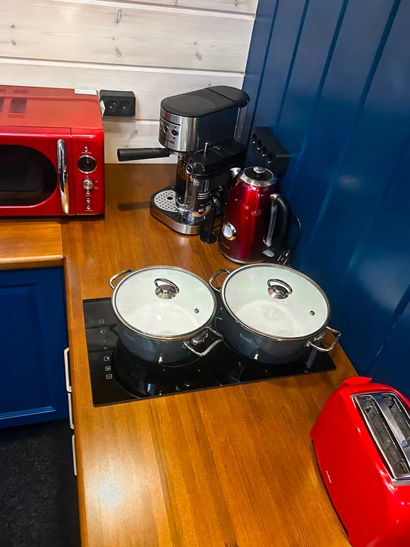 Барн хаус с видом на лес и горы