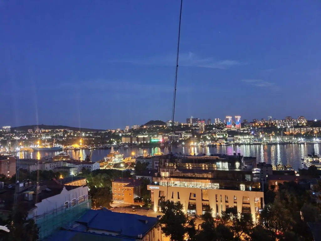 Бюджетная квартира с шикарным видом на бухту Золотой Рог