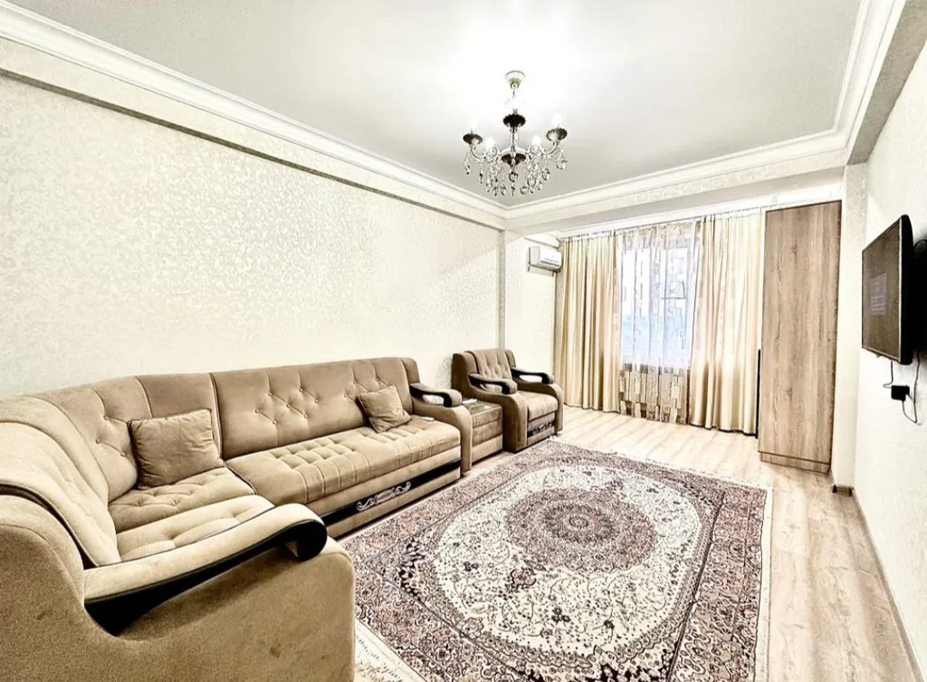 Чистая однокомнатная квартира в очень хорошем районе