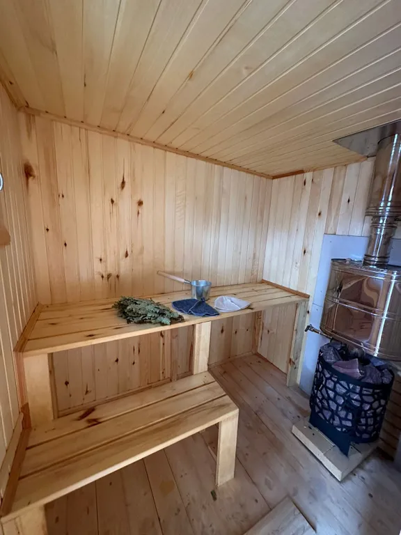 Коттедж Дом с бассейном и баней — Старокорсунская