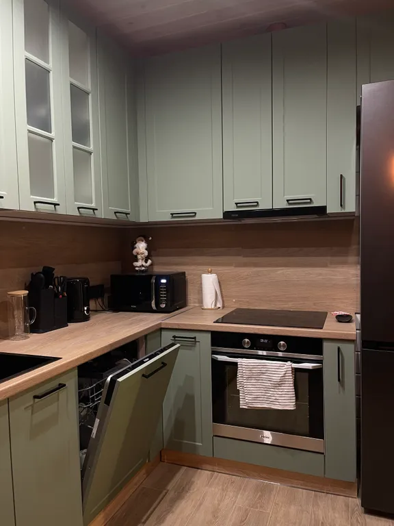 Уютный дом с живописным видом на лес